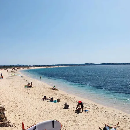 Le Costabella - Pour 4 Personnes A 5 Minutes De La De L'almanarre A * Hyères